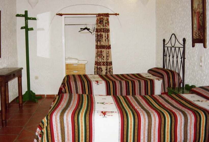 Номер Стандарт, Cuevas Pedro Antonio De Alarcon