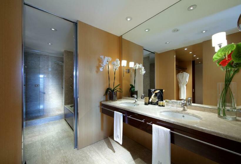 Люкс Вид на Город, Eurostars Grand Marina Hotel Gl