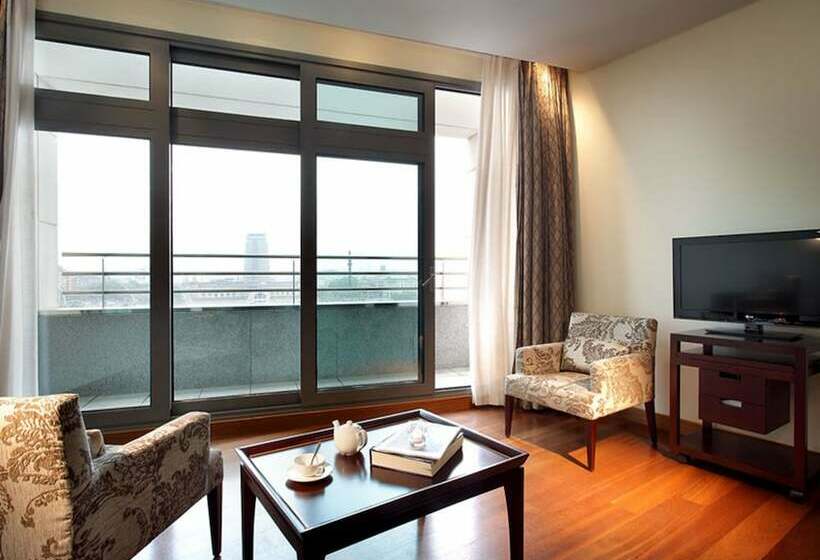 اتاق پرمیوم, Eurostars Grand Marina Hotel Gl