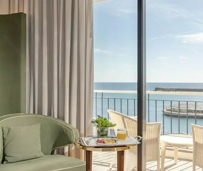 اتاق استاندارد با چشم‌انداز دریا, Grand Hotel Açores Atlântico