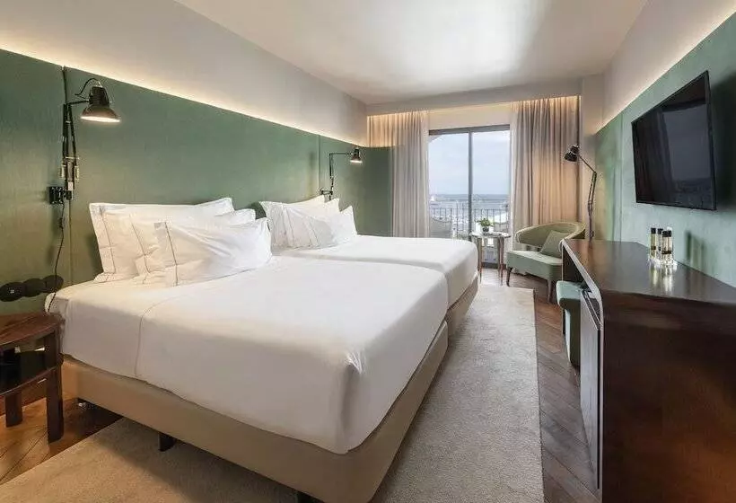 اتاق استاندارد با چشم‌انداز, Grand Hotel Açores Atlântico