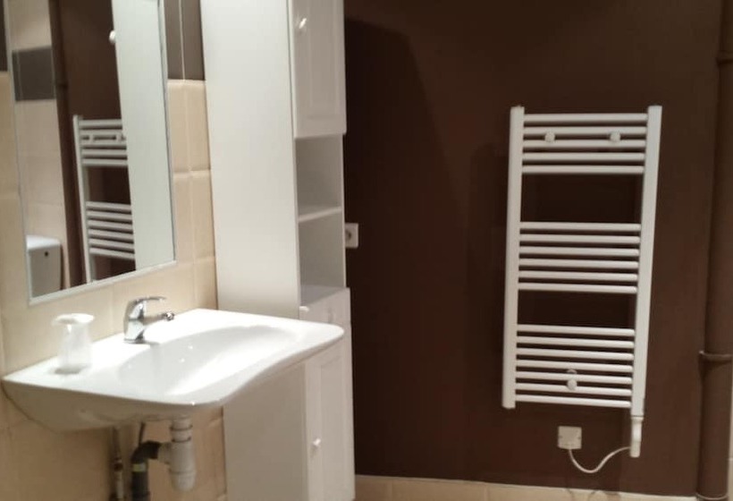 اتاق استاندارد, Abalone  Centre Gare