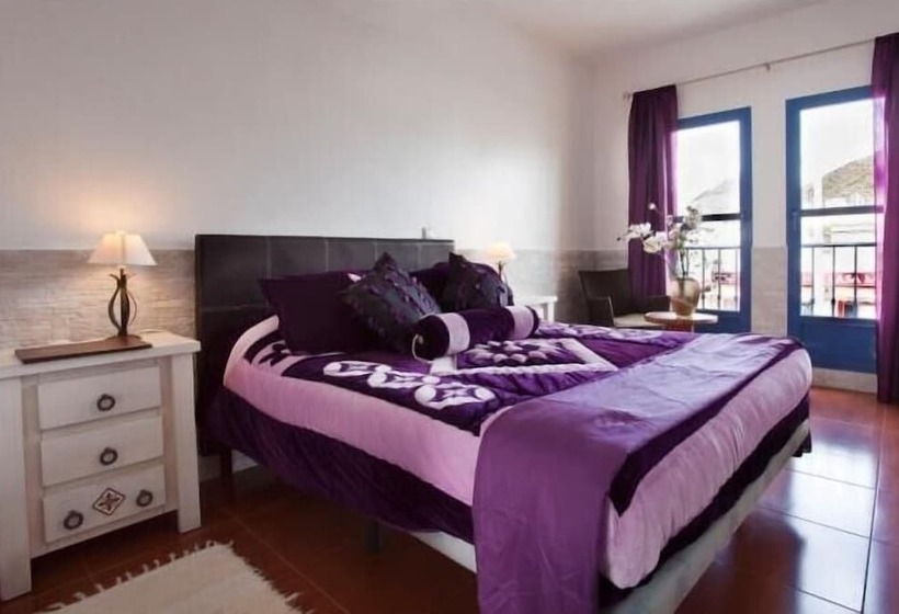 수피리어 룸, Atalaya