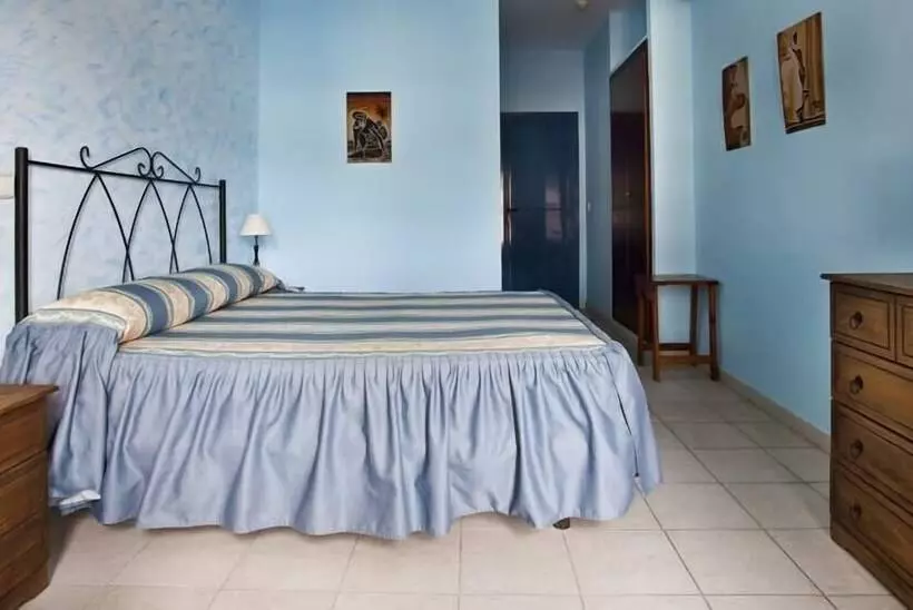 اتاق استاندارد, Atalaya