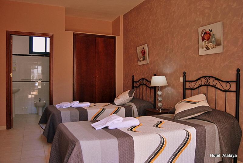 수피리어 룸, Atalaya