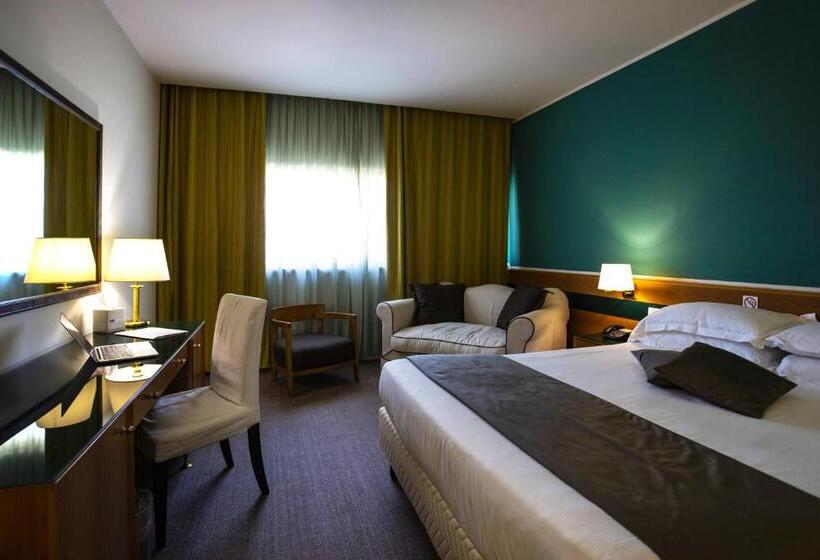 اتاق اجرایی, Bv Hotel Oly