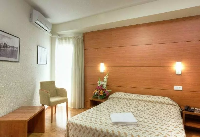 اتاق استاندارد با تخت دوبل, Centro Mar