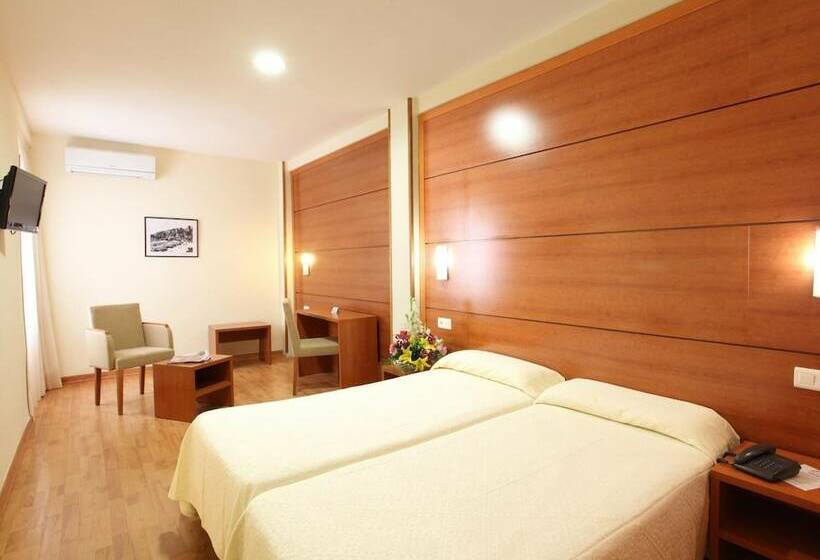 اتاق استاندارد با تخت دوبل, Centro Mar