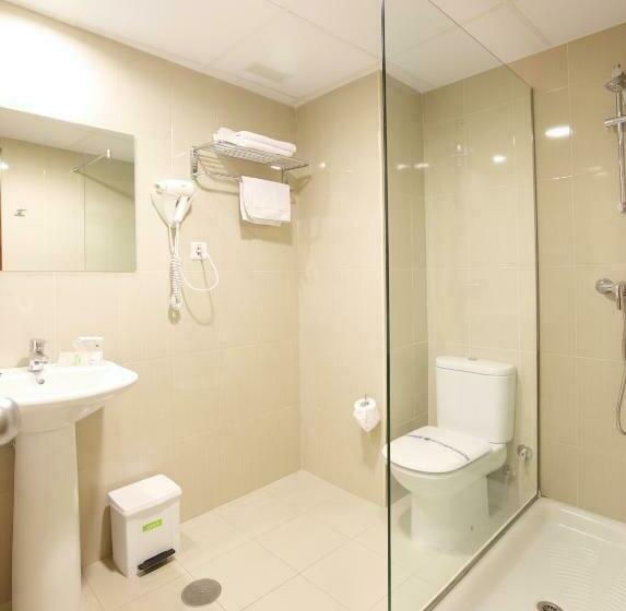 اتاق استاندارد یک تخته با بالکن, Centro Mar