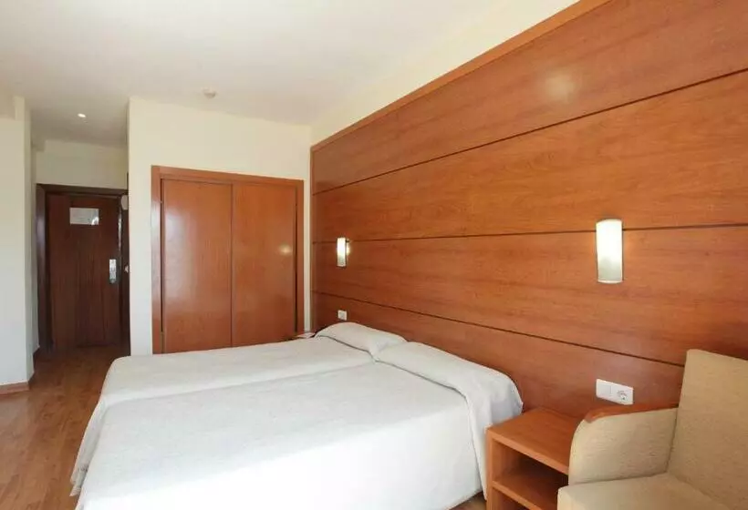 اتاق استاندارد با بالکن, Centro Mar