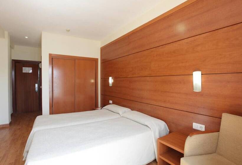 اتاق استاندارد با بالکن, Centro Mar