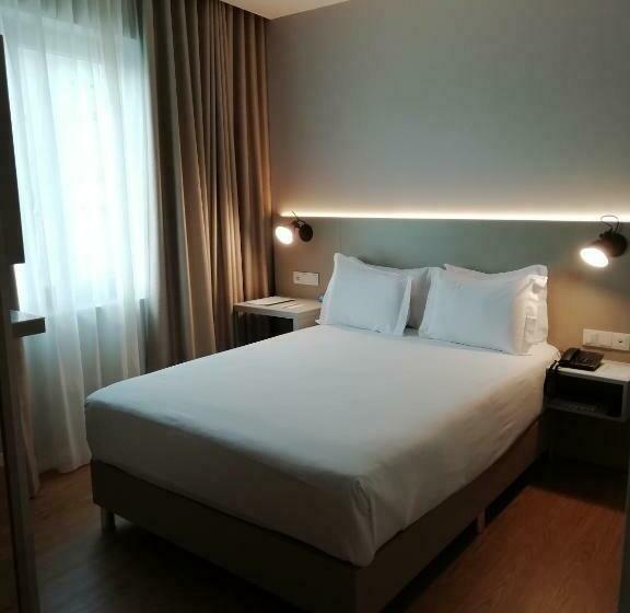 חדר סטנדרט, Cliphotel