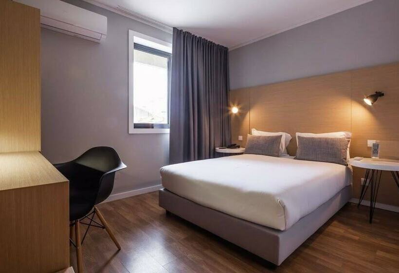 חדר סטנדרט, Cliphotel