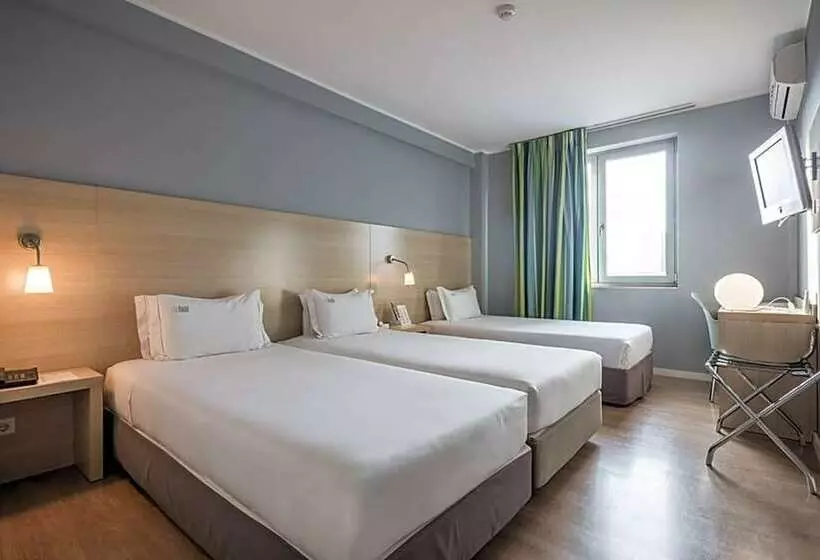スタンダードトリプルルーム, Cliphotel