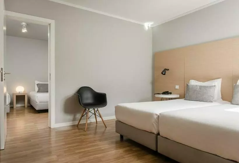 ファミリールーム, Cliphotel