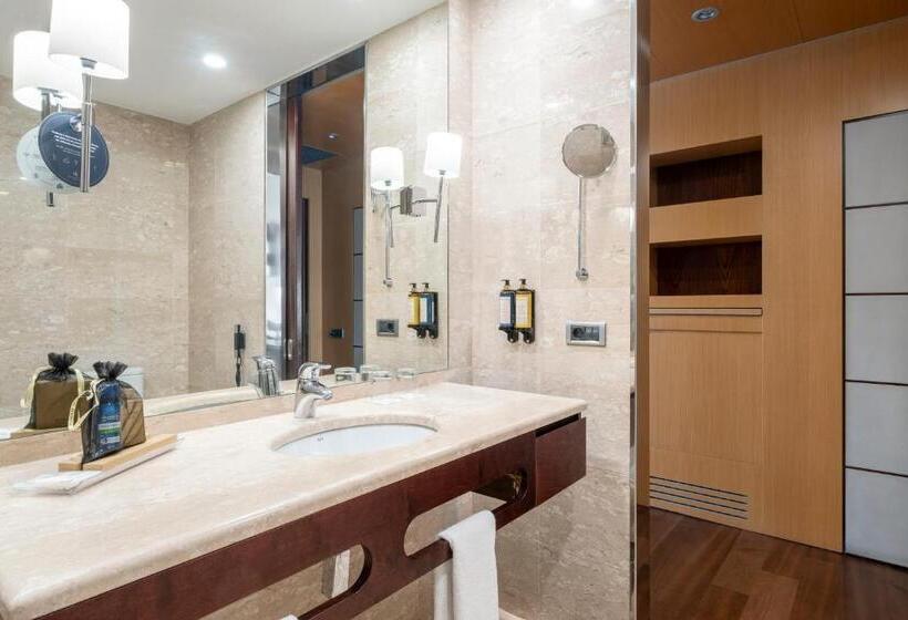 اتاق رمانتیک, Eurostars Grand Marina Hotel Gl