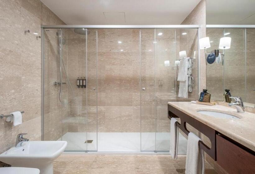 اتاق لوکس, Eurostars Grand Marina Hotel Gl