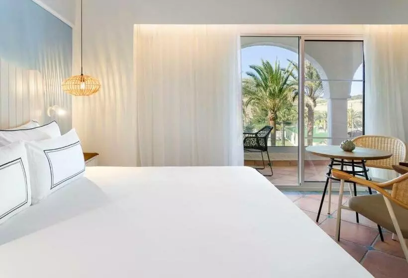 اتاق استاندارد با چشمانداز دریا, Zahara Resorts & Villas