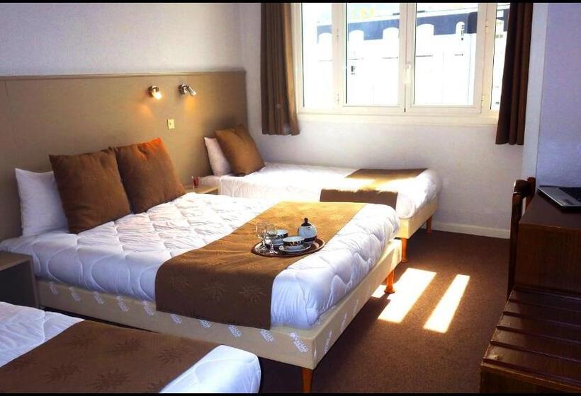 اتاق استاندارد چهار تخته, Adonis Lourdes Notre Dame de La Sarte