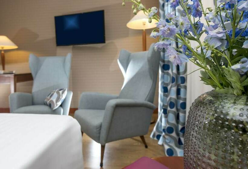 اتاق کلاسیک, Royal Continental