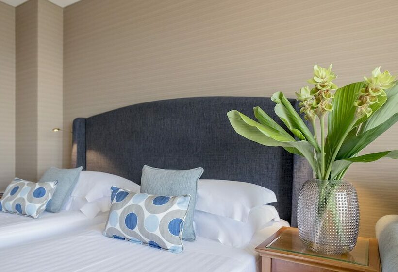 اتاق کلاسیک, Royal Continental