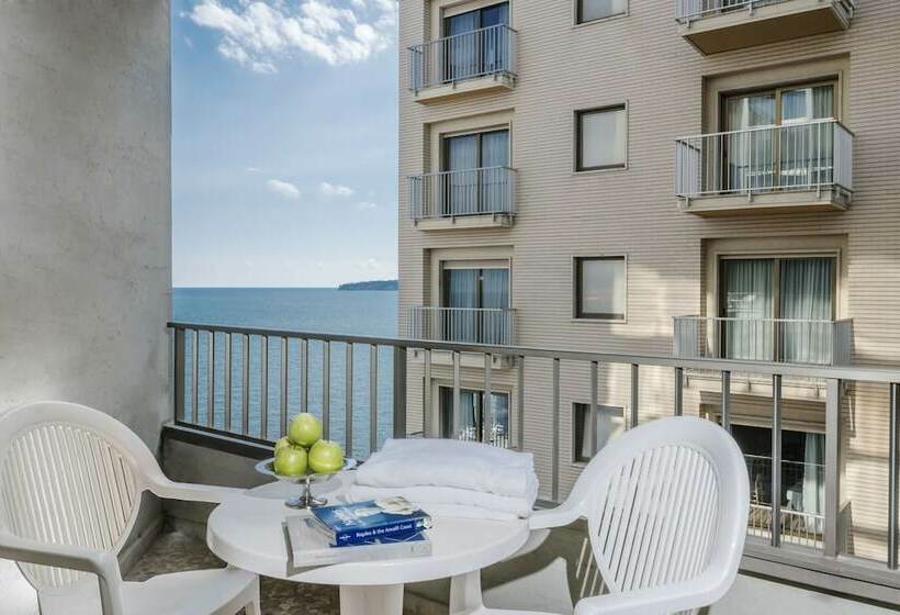 اتاق کلاسیک, Royal Continental