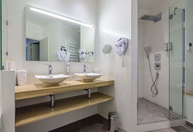 スーペリアファミリールーム, Saint Georges Hotel & Spa