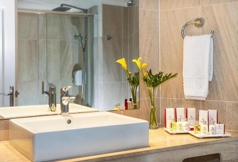 Номер Deluxe, Salles Hotels Marina Portals