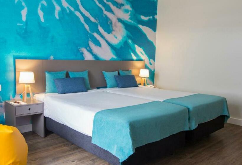 Номер Стандарт Вид на Бассейн, Star Inn Peniche