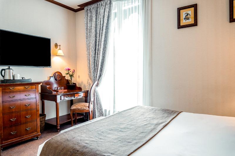 اتاق کلاسیک, Villa Montparnasse