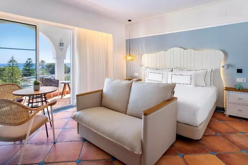 اتاق استاندارد با چشمانداز دریا, Zahara Resorts & Villas