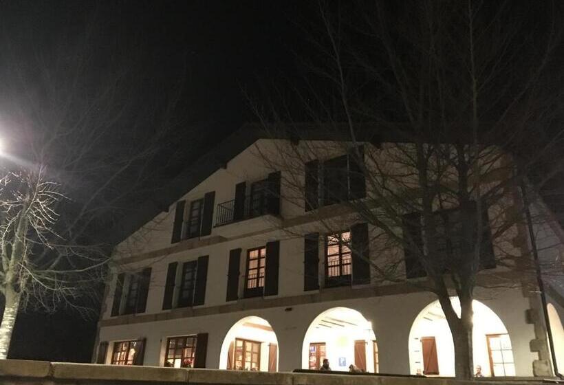 اتاق استاندارد, Zezilionea