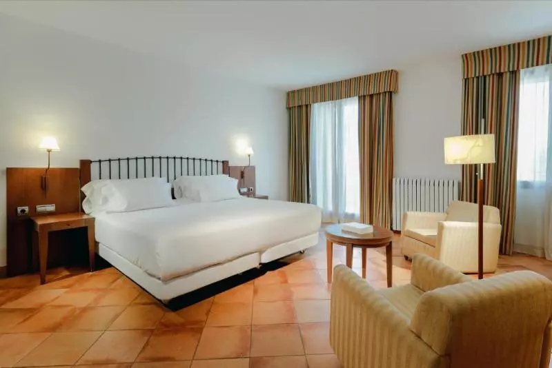 اتاق سوپریور, Sercotel Toledo Renacimiento