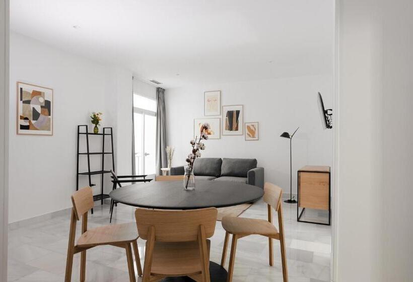 آپارتمان 1 خوابه, Sonder Santa Ana