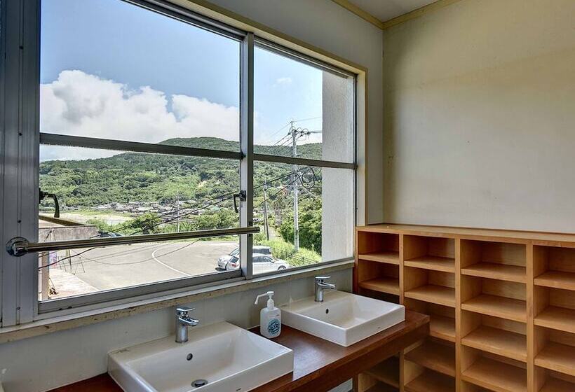 스탠다드 룸, Yukusa Ohsumi Umi No Gakko