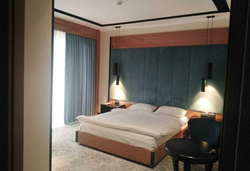 اتاق استاندارد با بالکن, Bukhara