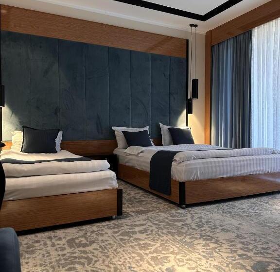 اتاق استاندارد با بالکن, Bukhara