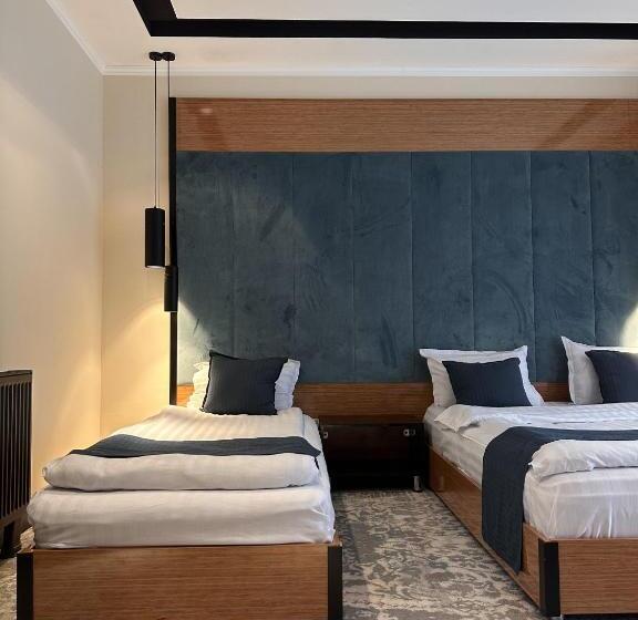 اتاق استاندارد با بالکن, Bukhara