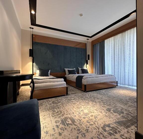 اتاق استاندارد با بالکن, Bukhara