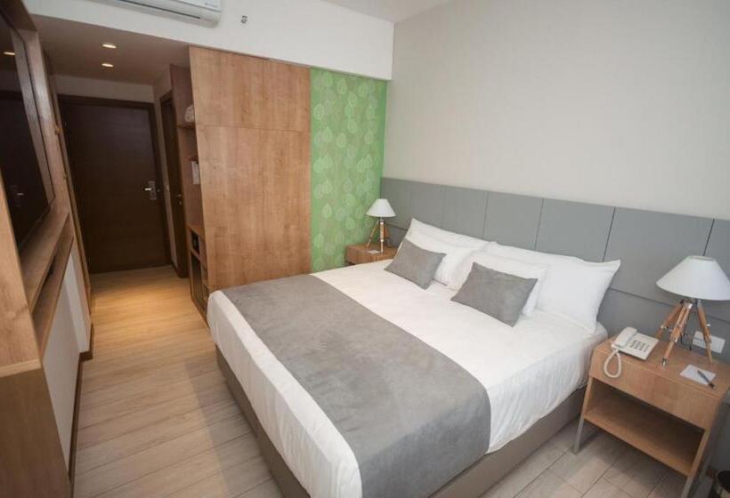 اتاق استاندارد با تخت بزرگ, Dazzler By Wyndham Ciudad Del Este