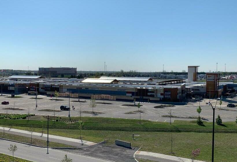 身障者適用スタンダードルーム, Wingate By Wyndham Kanata West Ottawa