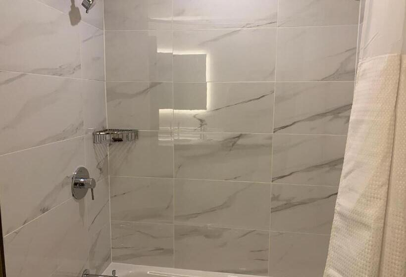 デラックスルーム, Wingate By Wyndham Kanata West Ottawa