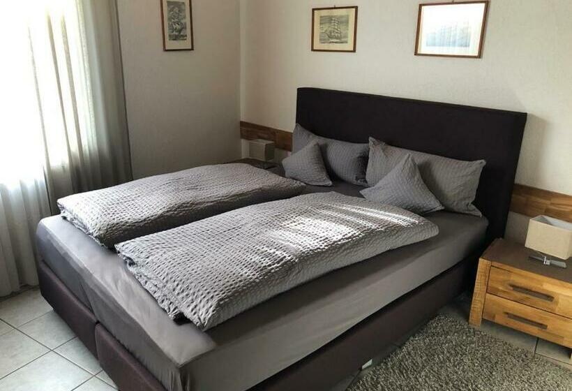 스탠다드 룸, Zum Schiffchen