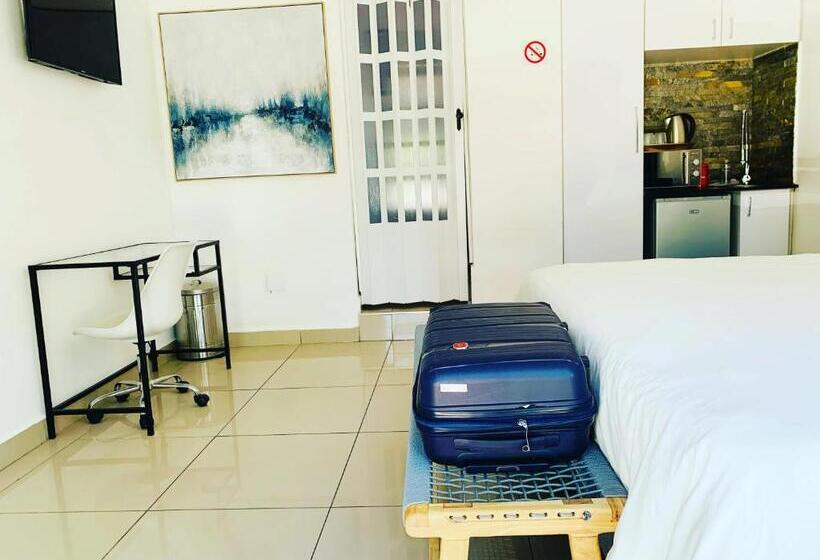 标准房带园景, Ouklip Place Hotels