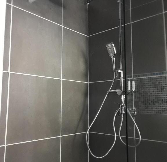 套房带泳池景, Ouklip Place Hotels