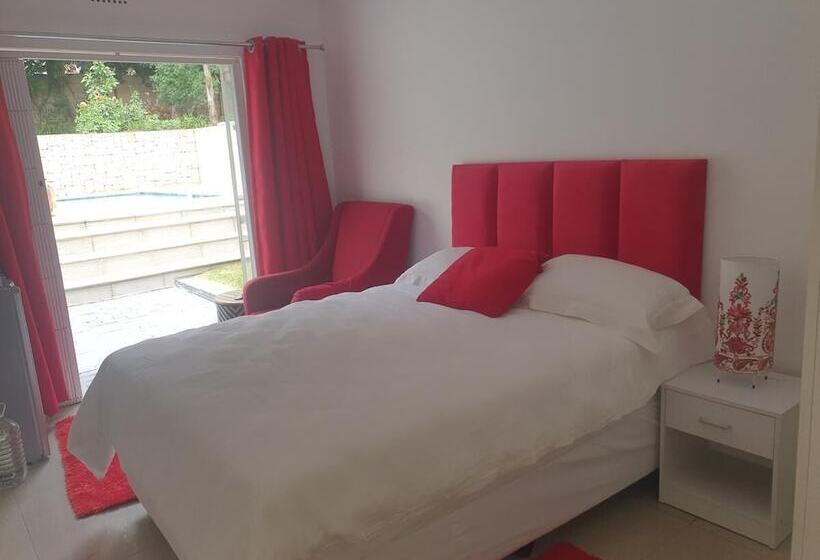 스탠다드 룸 퀸사이즈 침대, Ouklip Place Hotels