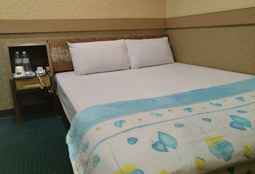 Camera Standard, The Ley Hotel 寶麗頌旅館