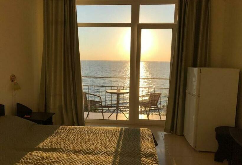 اتاق استاندارد با بالکن, гостиница «флинт»