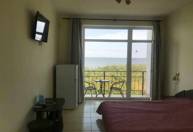 اتاق استاندارد با بالکن, гостиница «флинт»