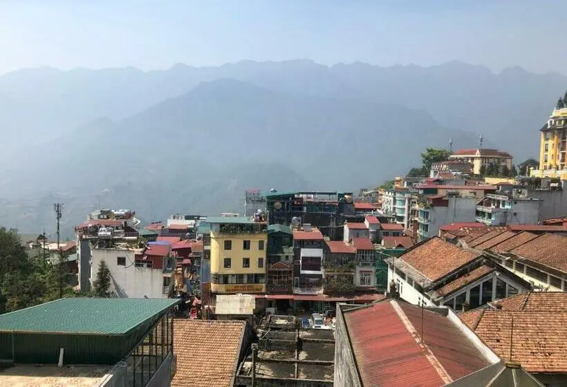 اتاق استاندارد با چشمانداز کوهستان, Tuongmai Home